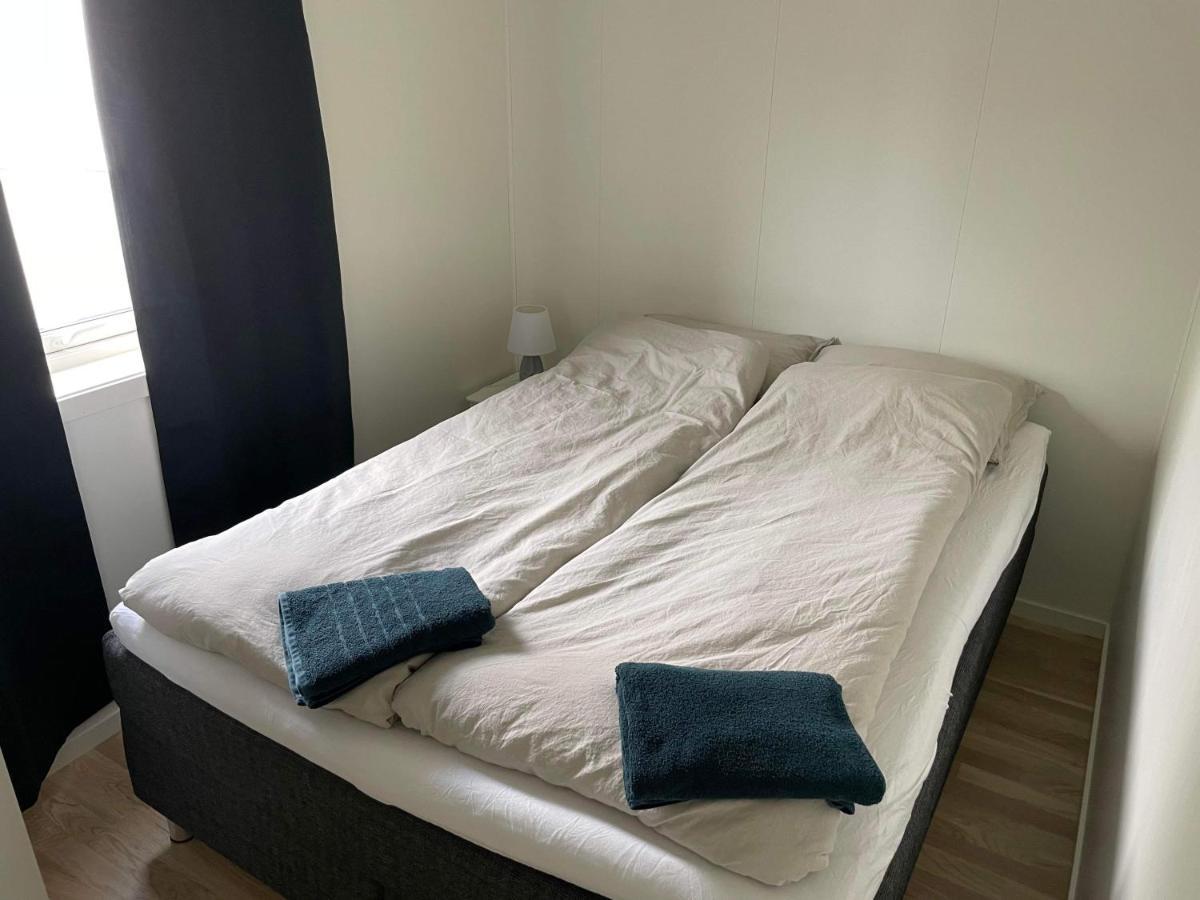 Veien Til Senja Apartamento Finnsnes Exterior foto